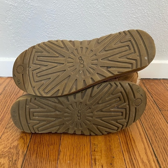 UGG Dylan Short Shearling Bomber Boots Chestnut Size 6 - Picture 6 of 7